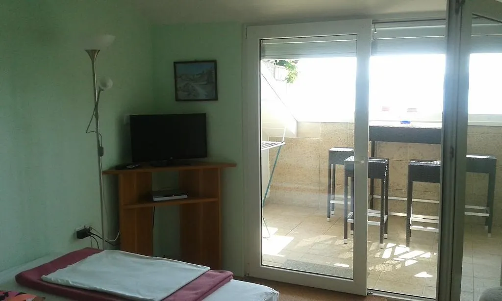 Ivan & Anka Apartments Bojko 셀스